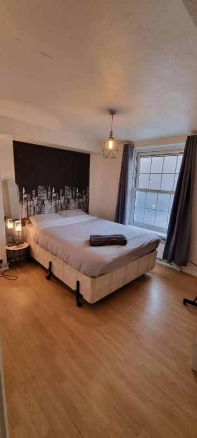 Property In Brixton ลอนดอน ภายนอก รูปภาพ